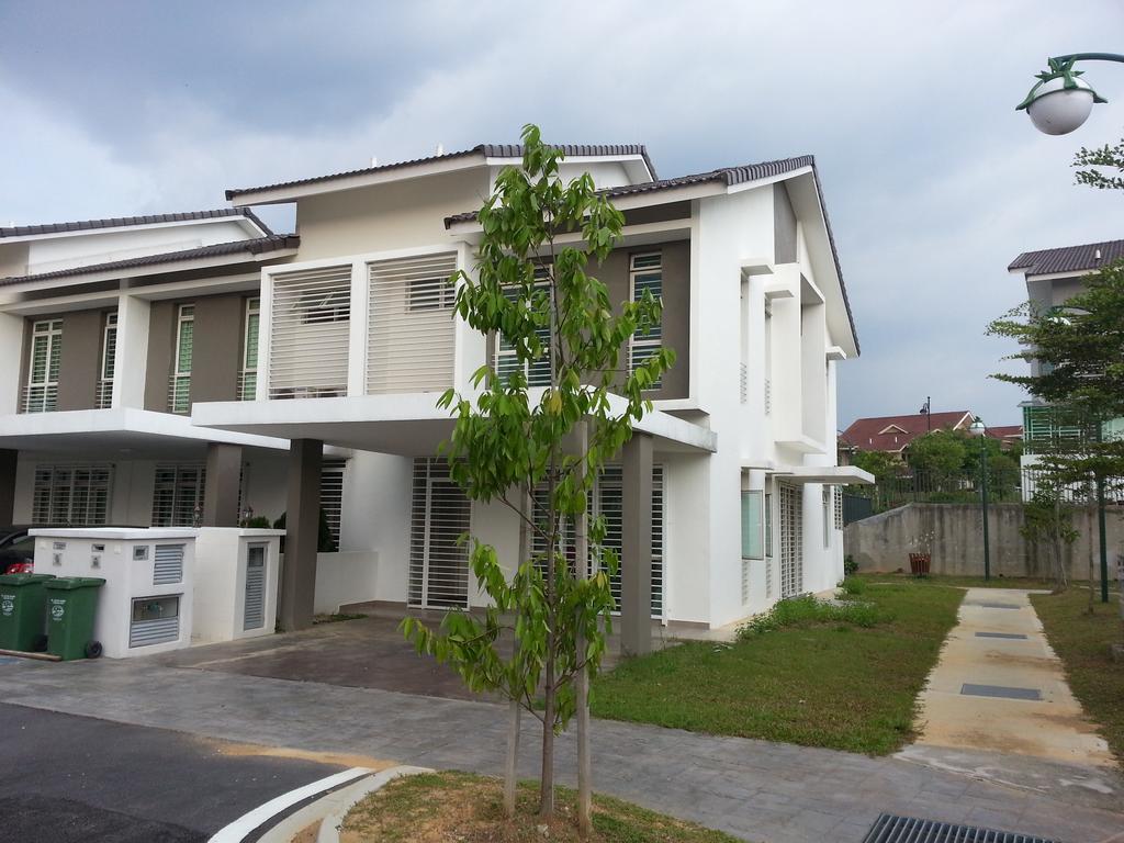 Masayu Putrajaya Homestay Buitenkant foto